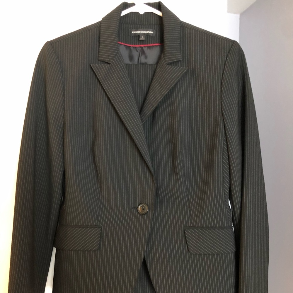 Women’s Black Pinstripe Express Suit, Size 4